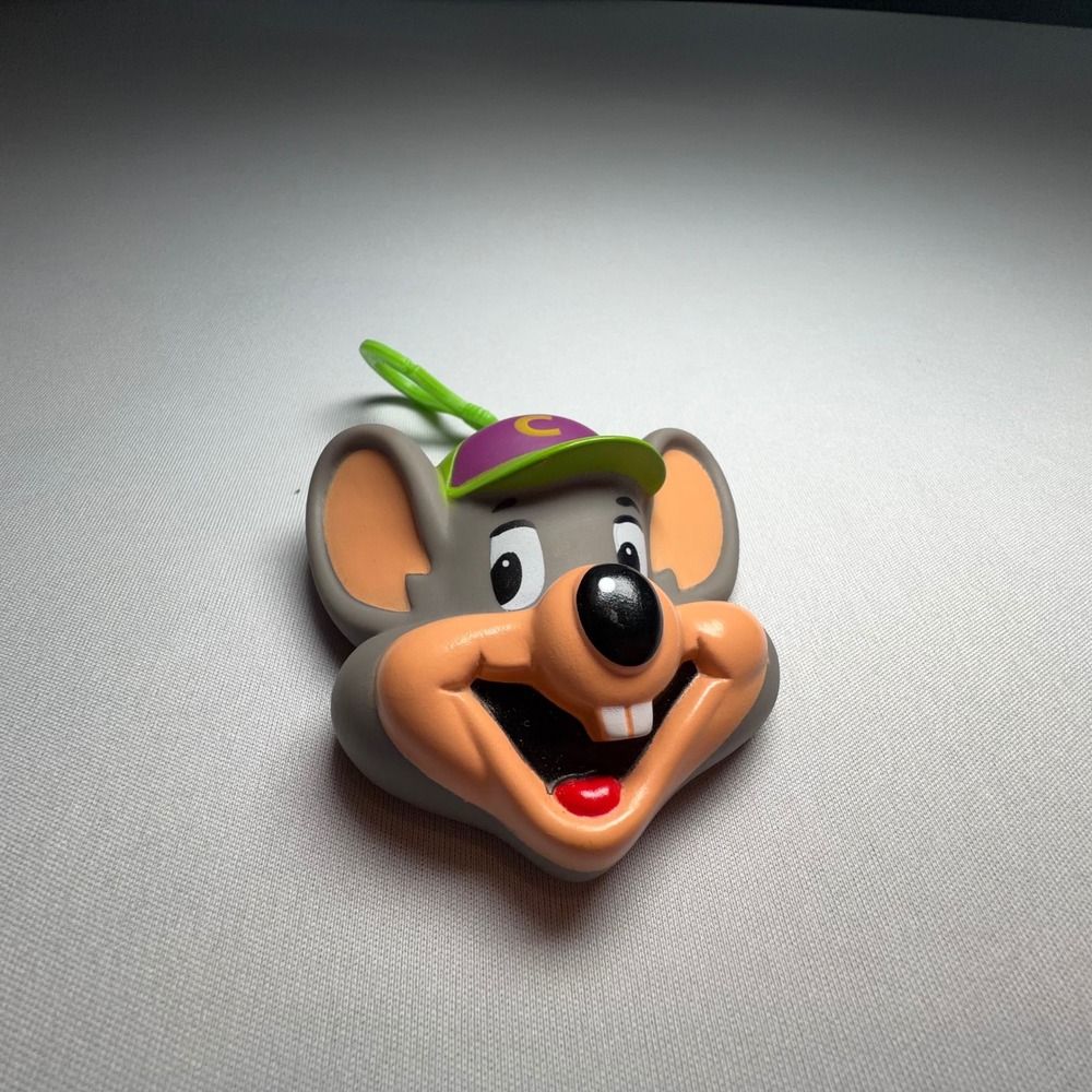 Chuck E. Cheese Keychain‎ Coin Purse Mouse Head 2011 Gray Purpl Kidcore Retro